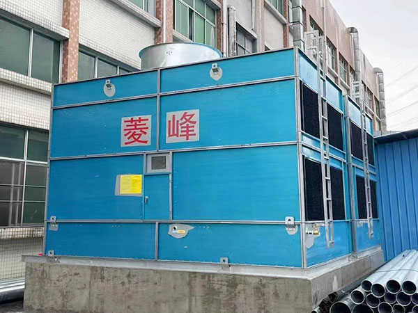 横流闭式冷却塔400T